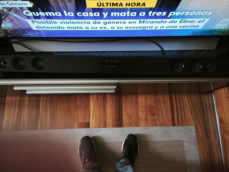 Barra de sonido LG SK100.100w
