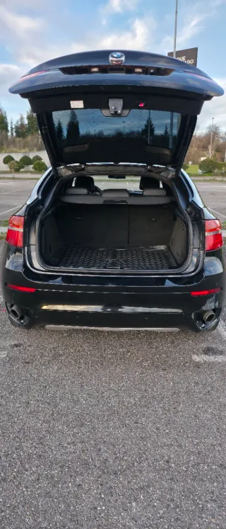 BMW X6 M 5 plazas