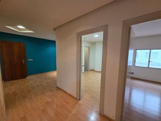Oficina en venta en Ensanche - Diputación en Alicante