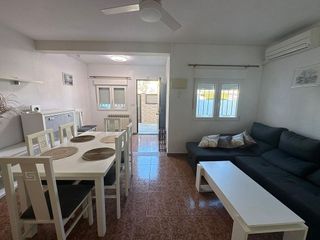 Chalet en venta en La Siesta - El Salado - Torreta en Torrevieja