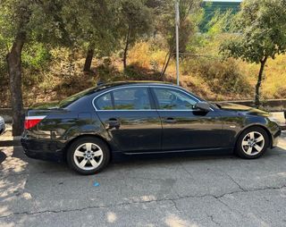 BMW 525d automático 3.0 6 cilindros xenón