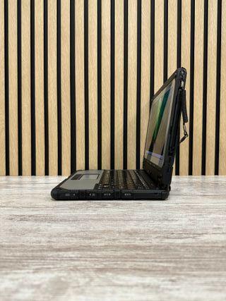 Panasonic ToughBook CF-20 M5 8gb 256gb SSD