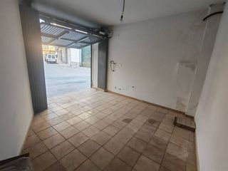 Local comercial en venta en Huétor Tájar