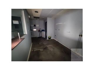 Local comercial en venta en Zona Mercat en Rubí