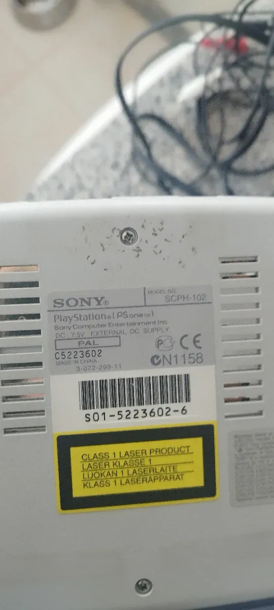 Consola Sony PS One con accesorios afbeelding 4