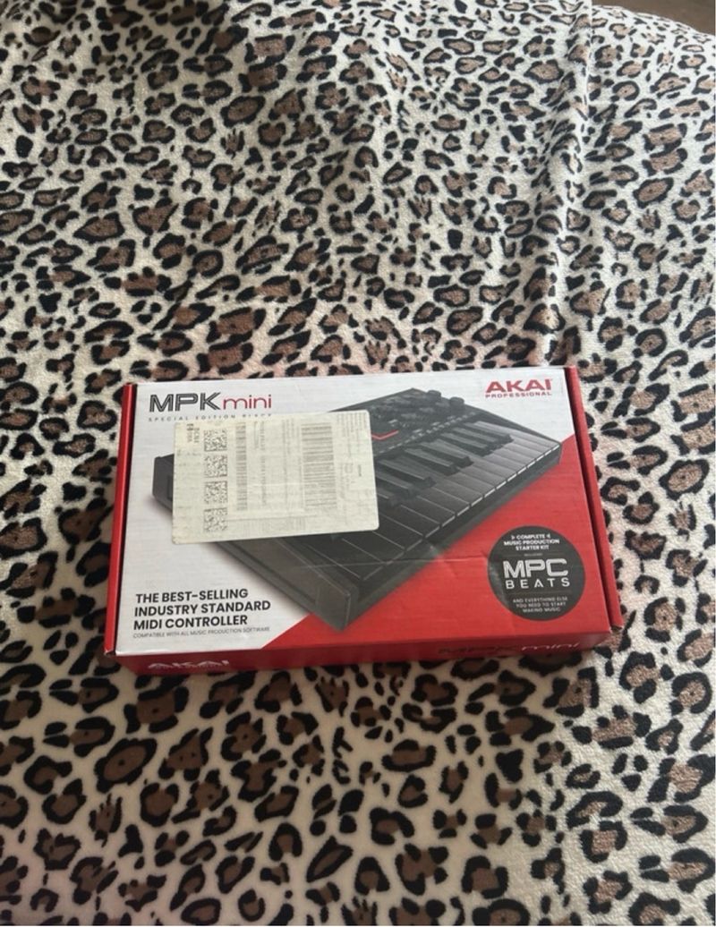 Akai MPK Mini controlador MIDI afbeelding 2