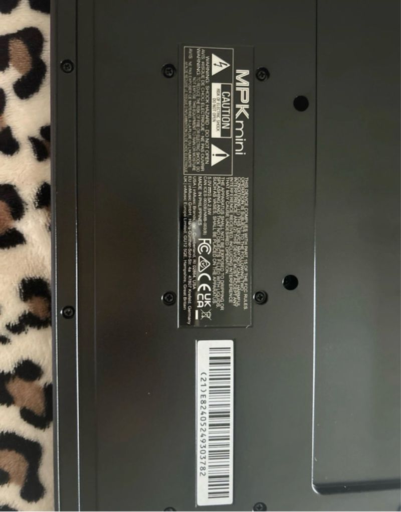 Akai MPK Mini controlador MIDI afbeelding 8