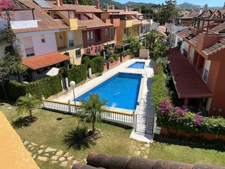 Casa adosada en alquiler en Las Cancelas - Valdeolletas en Marbella