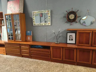 Mueble de salón modular madera y cristal