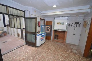 Local comercial en venta en Xàtiva