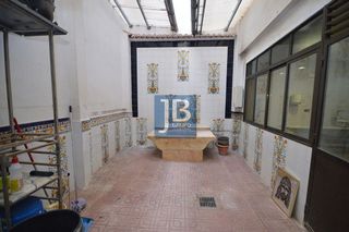 Local comercial en venta en Xàtiva