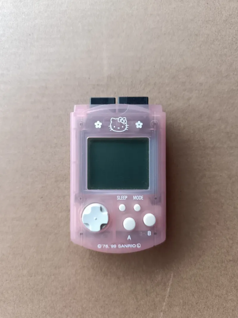 Dreamcast VMU Hello Kitty Rosa