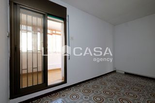 Ático en venta en La Prosperitat en Barcelona