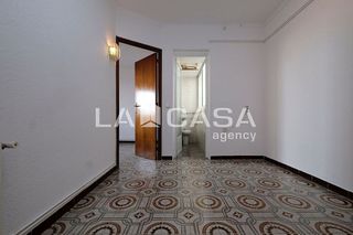 Ático en venta en La Prosperitat en Barcelona