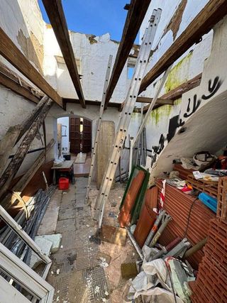 Casa adosada en venta en Santiponce