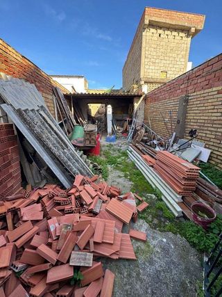 Casa adosada en venta en Santiponce