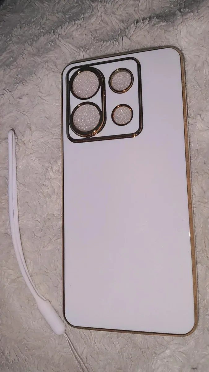 Funda Poco X6 5G Blanca con Borde Dorado