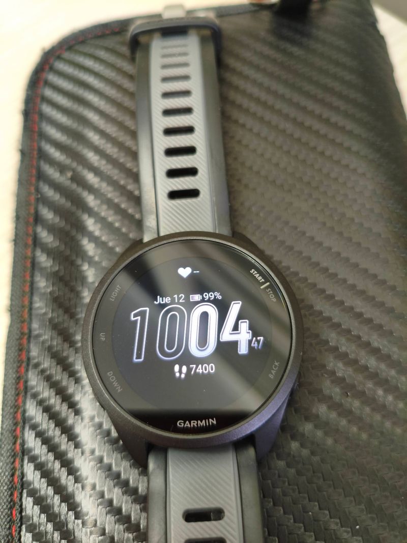 Garmin Forerunner 165 Negro/Gris afbeelding 2