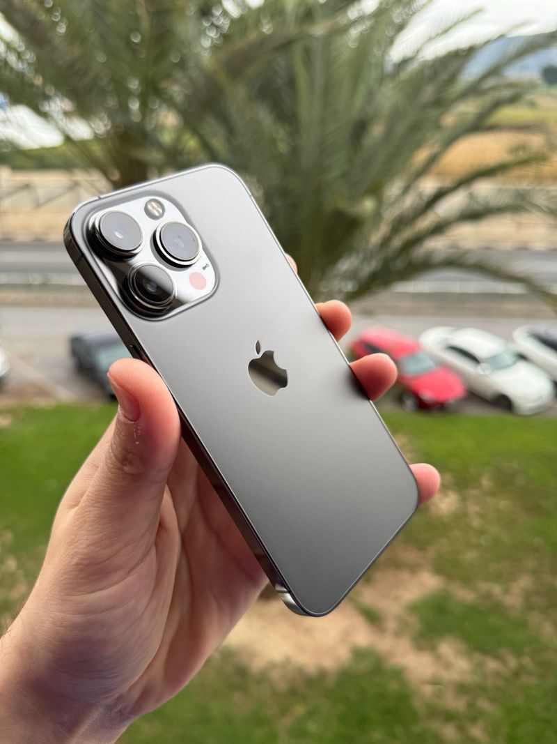 iPhone 13 Pro - 100% Batería