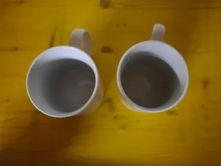 2 Tazze in porcellana bianca