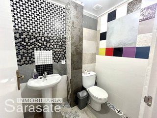 Local comercial en venta en Estella/Lizarra