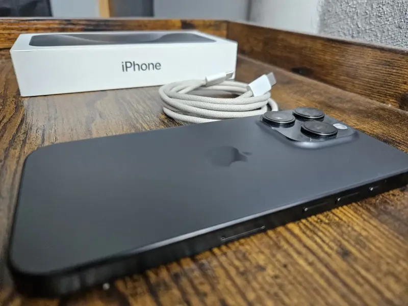iPhone 15 Pro 256GB Negro afbeelding 4