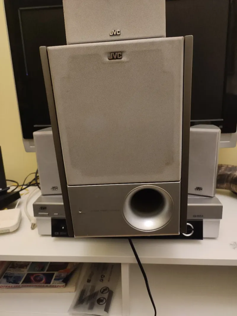 Altavoz JVC Subwoofer Gris Plata afbeelding 2