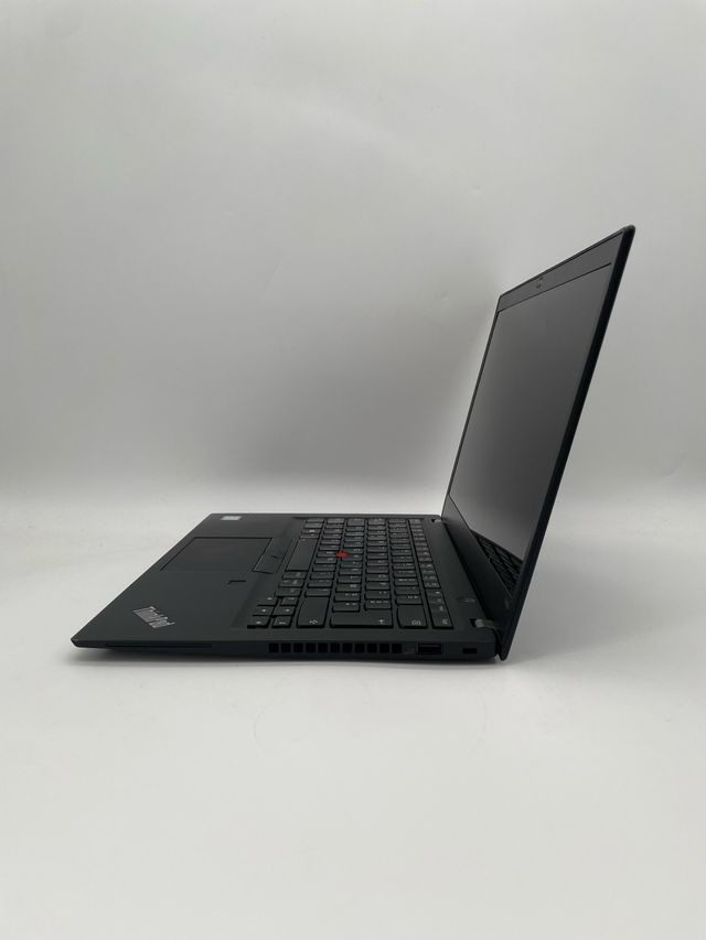 Lenovo ThinkPad T490s 2018