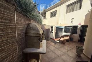 Casa adosada en venta en Melilla