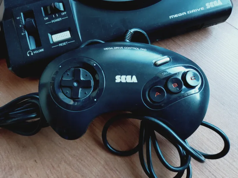 Consola Sega Mega Drive con cable RGB afbeelding 4