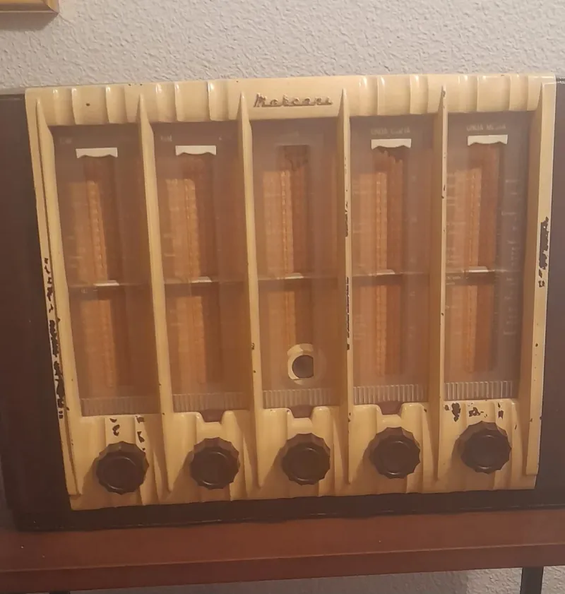Radio Marconi Beige y Marrón