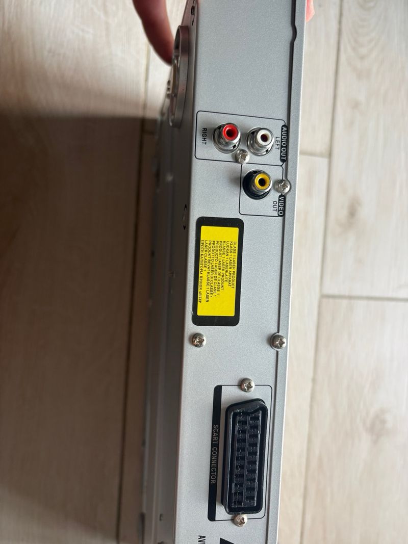 Reproductor de DVD Amstrad en funcionamiento afbeelding 5