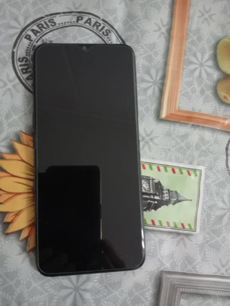 OPPO A54s Negro...sin caja ni cargador solo movil afbeelding 2