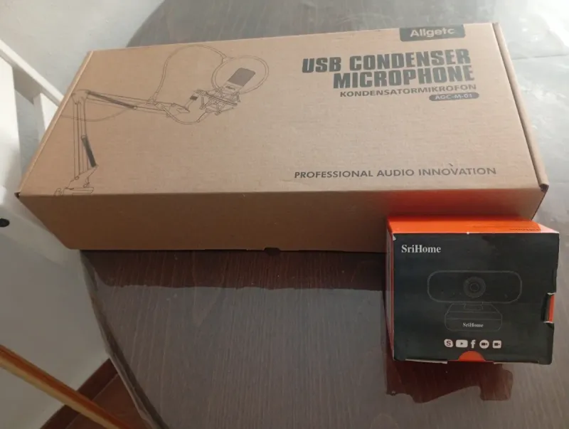 Micrófono USB Allgetc + Webcam SriHome
