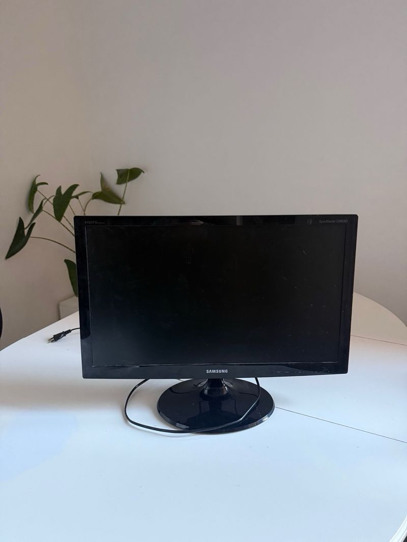 Monitor Samsung SyncMaster T24B301 Negro afbeelding 5