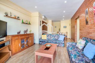 Piso en venta en Platja Llarga en Castell-Platja d´Aro