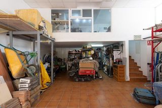 Local comercial en venta en Velilla-Taramay en Almuñécar