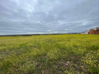 Terreno en venta en Arroyo de la Luz