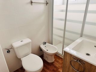 Piso en venta en Parque Victoria Eugenia en Málaga