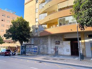 Local comercial en alquiler en Teatinos en Málaga