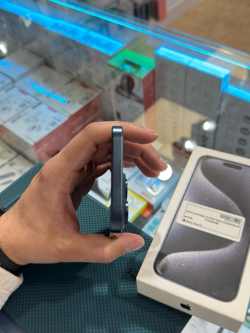 iPhone 15 Pro Max 256GB Azul Titanio afbeelding 7