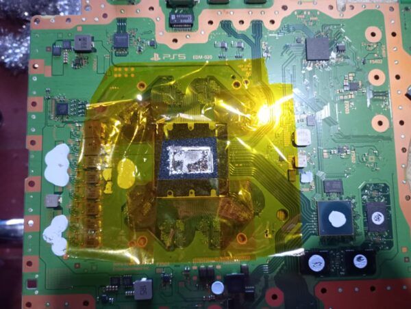 Mantenimiento PS5: Limpieza y Metal Líquido afbeelding 2