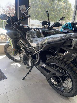CFMOTO 450 MT - Promoción Acrapovic