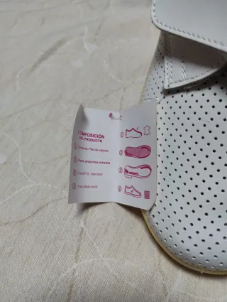 Calzado Sanitario Pamol Blanco Velcro