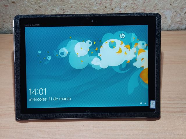 Tablet/Convertible HP Elite x2 1012 G1. TÁCTIL