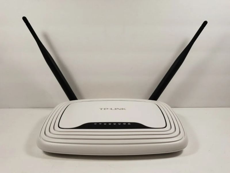Punto de acceso WiFi TP-Link WR841N