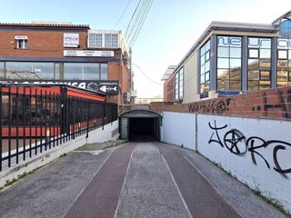 Garaje en venta en Centre - Cordelles en Cerdanyola del Vallès