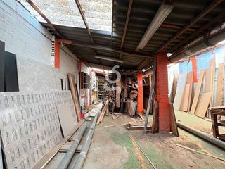 Local comercial en venta en Gavarra en Cornellà de Llobregat