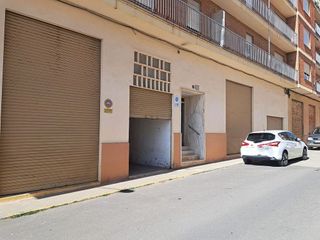 Local comercial en venta en Requena