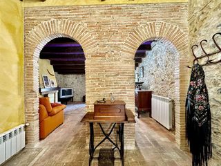 Casa adosada en venta en Torroella de Montgrí pueblo en Torroella de Montgrí